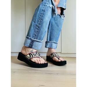 Roper Zebra Print Platform Thing Sandals Size 10 Western Wear